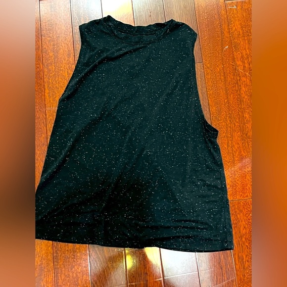 Lululemon Black Sleeveless Top with stars - Picture 1 of 6